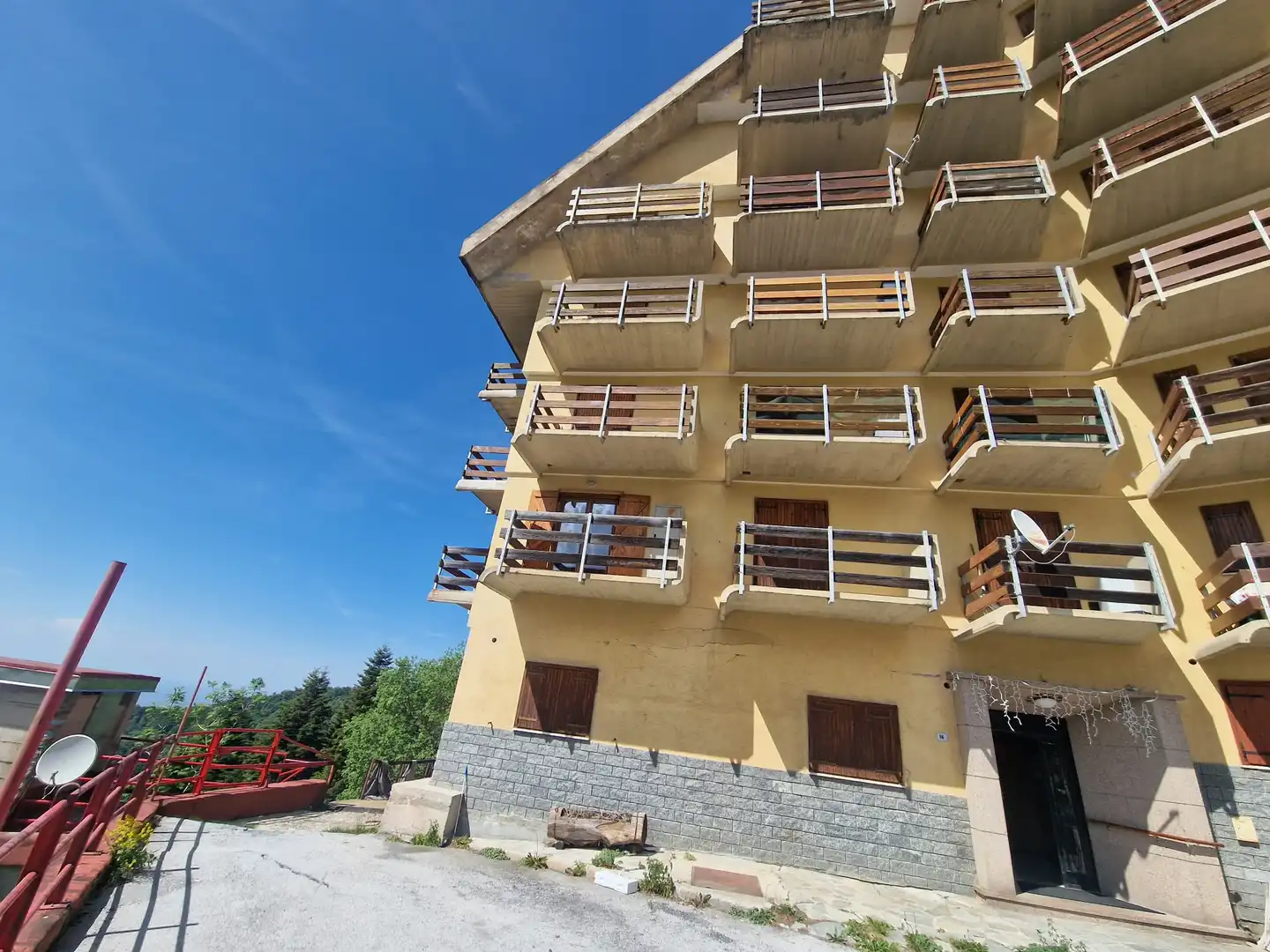 Immagine numero 24 di BILOCALE