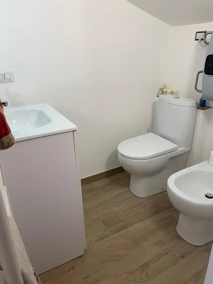 Immagine piccola numero 10 di BILOCALE SU DUE PIANI